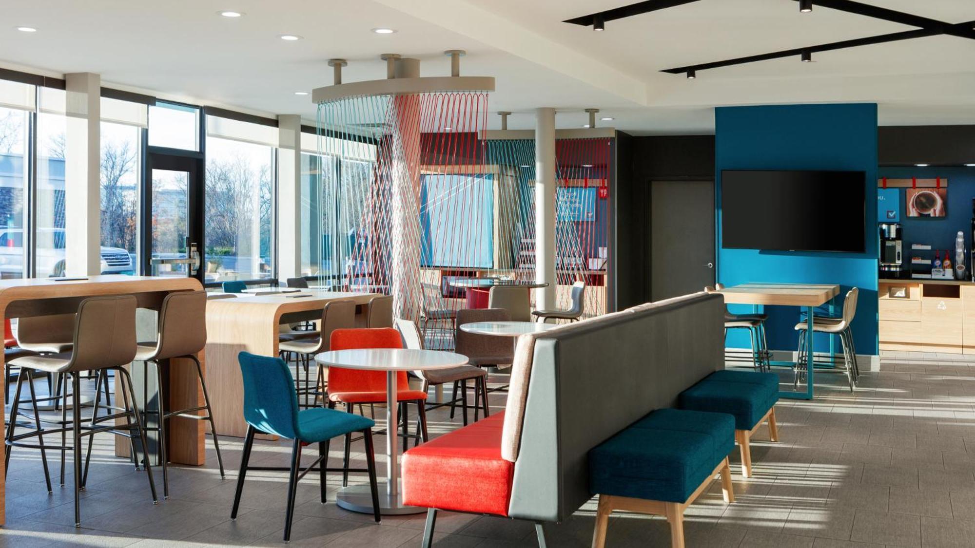 Avid Hotel Wisconsin Dells Lake Delton By Ihg Exteriör bild