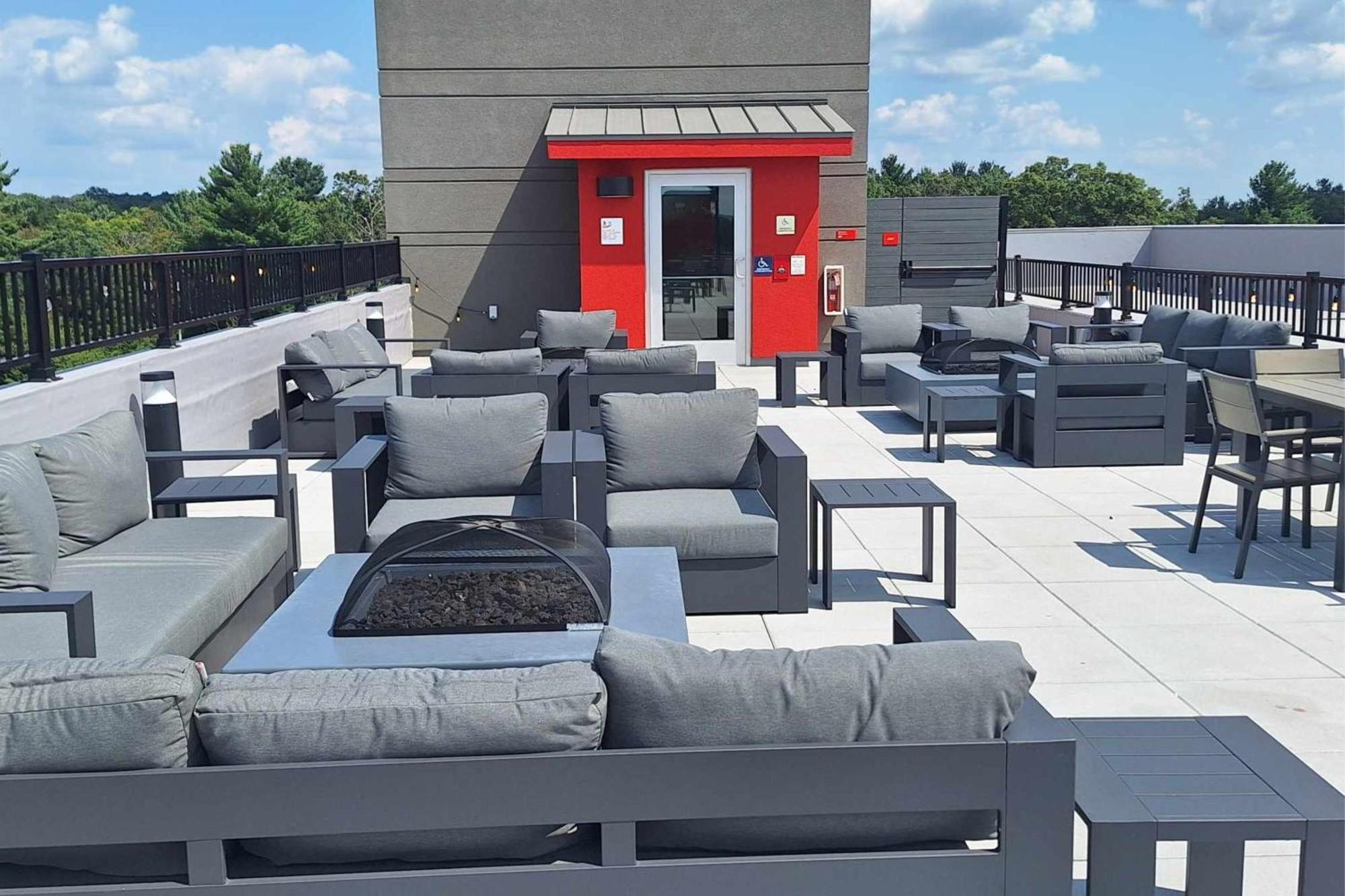 Avid Hotel Wisconsin Dells Lake Delton By Ihg Exteriör bild